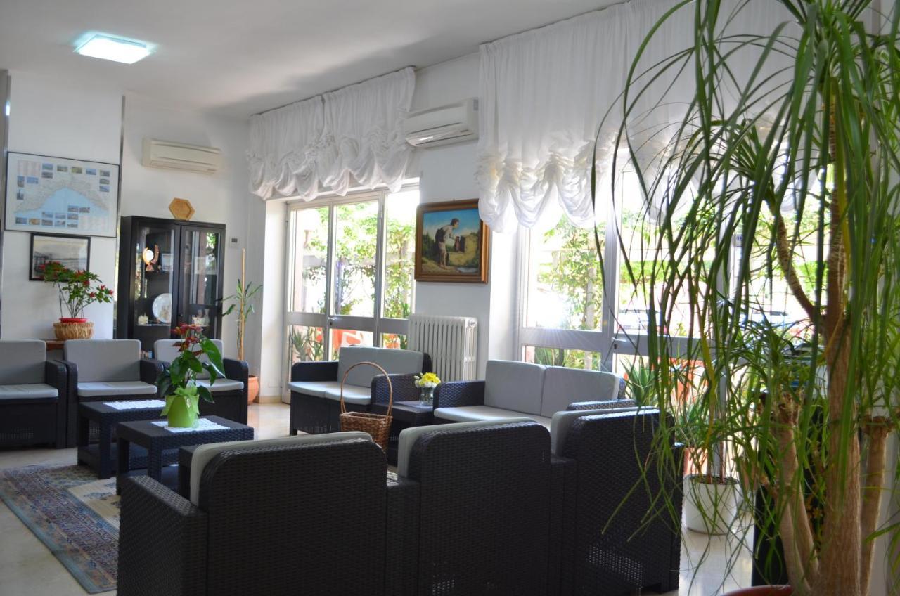 Hotel I Due Gabbiani Citr 9006 Andora Luaran gambar